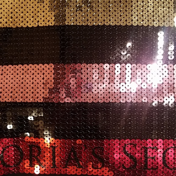 Victoria Secret tote - Picture 3 of 3